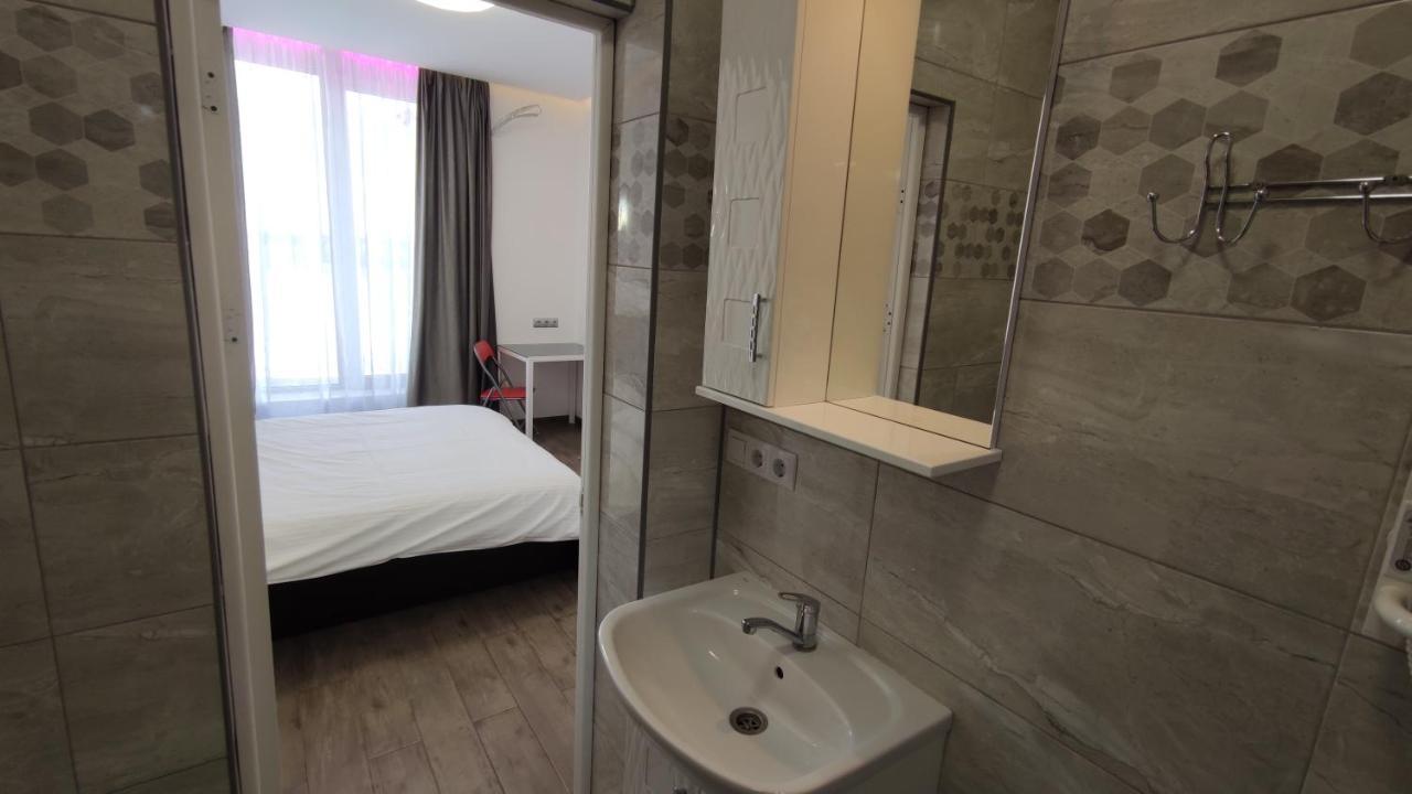 Rybalsky Podil - Dnipro View شقة